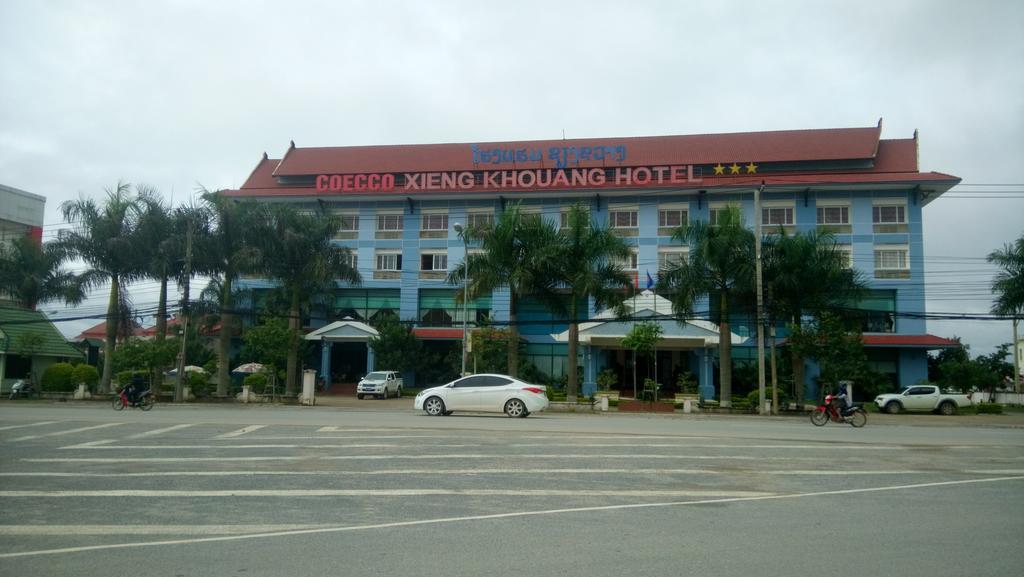 シエンクワ ホテル Muang Phônsavan エクステリア 写真